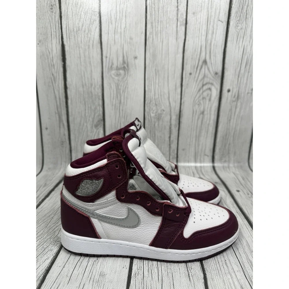 Nike Air Jordan 1 Retro High OG GS High Top Bordeaux/White/Silver 4Y 575441-611
